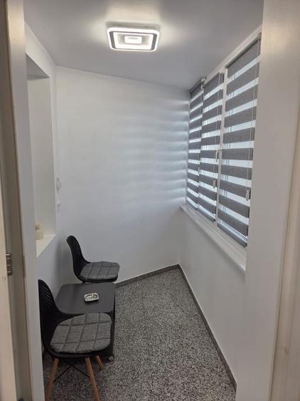Apartament cu 2 camere decomandat, mobilat în Titan