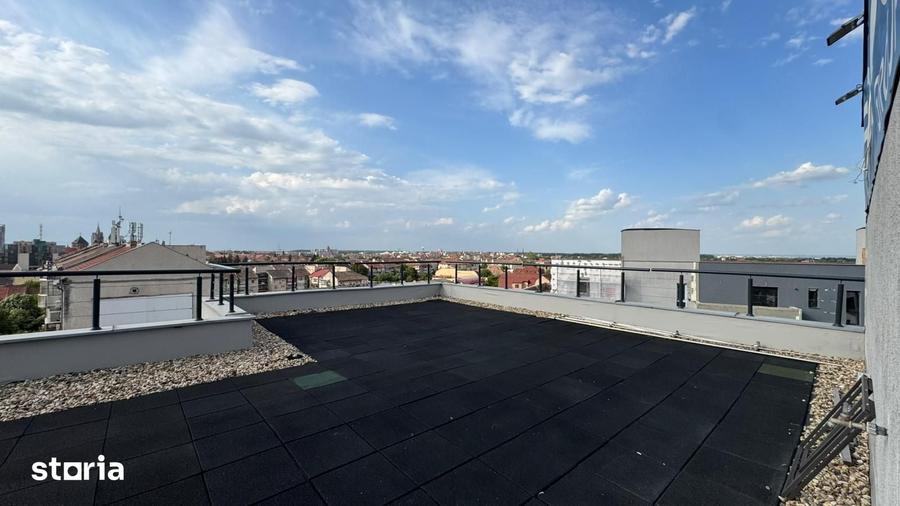 Apartament cu 3 camere în Lunei