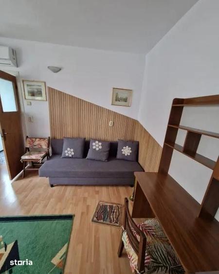 Garsonieră decomandată în Tineretului