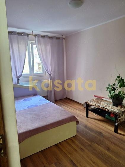 Apartament cu 3 camere decomandat, mobilat în Titan