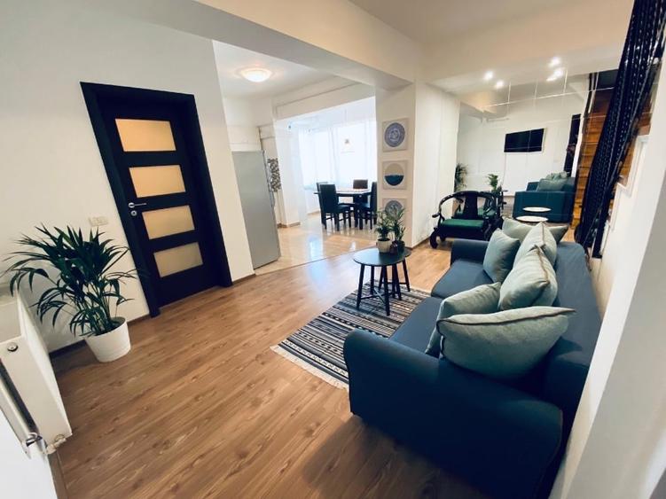 Apartament cu 3 camere în Băneasa