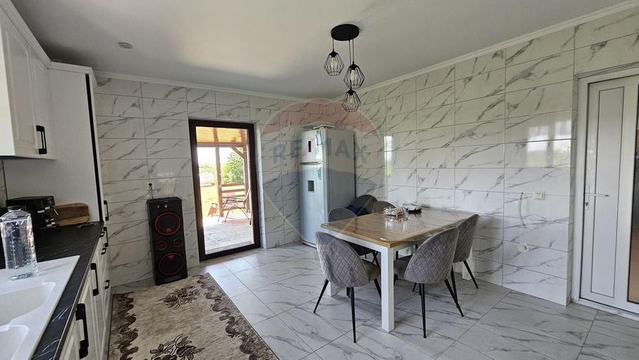 Casă / Vilă cu 6 camere de vânzare in Hânțești, Suceava - 28