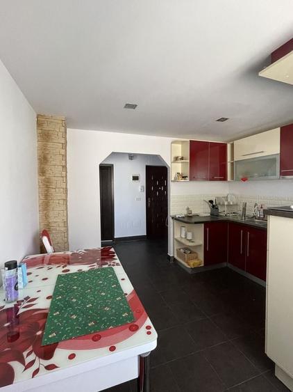 Apartament cu 3 camere decomandat în Fălticeni