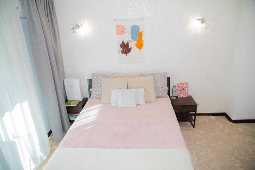 Apartament cu 3 camere decomandat, mobilat în Străulești