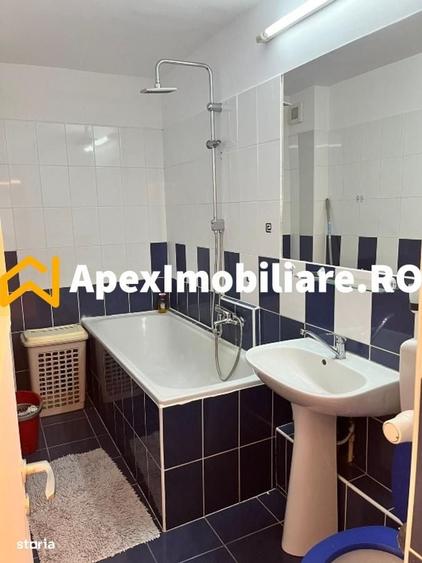 Apartament cu 2 camere decomandat în Tei
