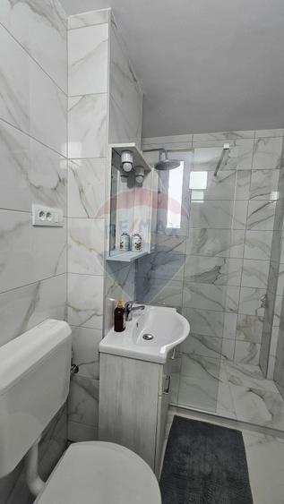 Garsonieră decomandată în Dărmănești