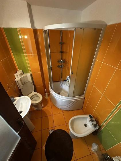 Casă cu 3 camere cu Teren 529 Mp în Central