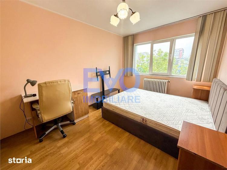 Apartament cu 2 camere semidecomandat în Podu Roș