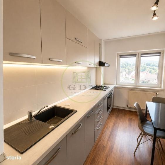 Apartament cu 3 camere decomandat în Centrul Civic