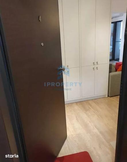 Apartament cu 2 camere semidecomandat în Dămăroaia