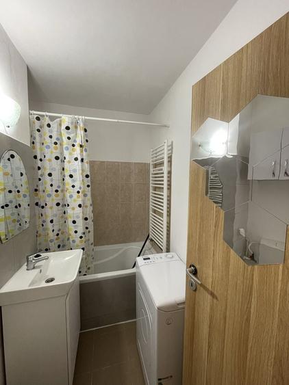 Garsonieră semidecomandată în Noua