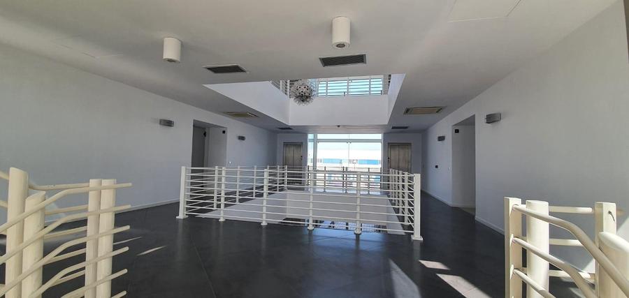 Birou, de 6,000 mp, în Dragomirești-Deal