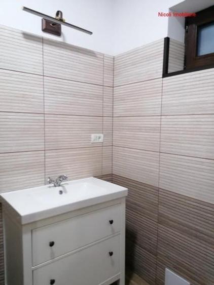 Casă cu 2 camere cu Teren 200 Mp în Decebal