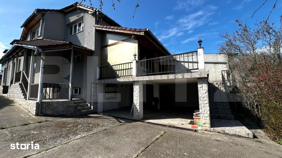 Casă cu 5 camere cu Teren 839 Mp în Central