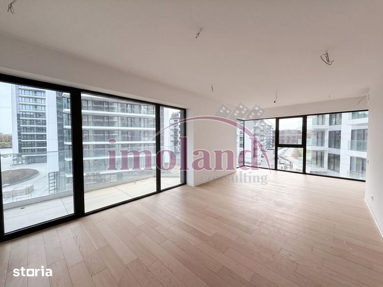 Apartament cu 4 camere în Pipera