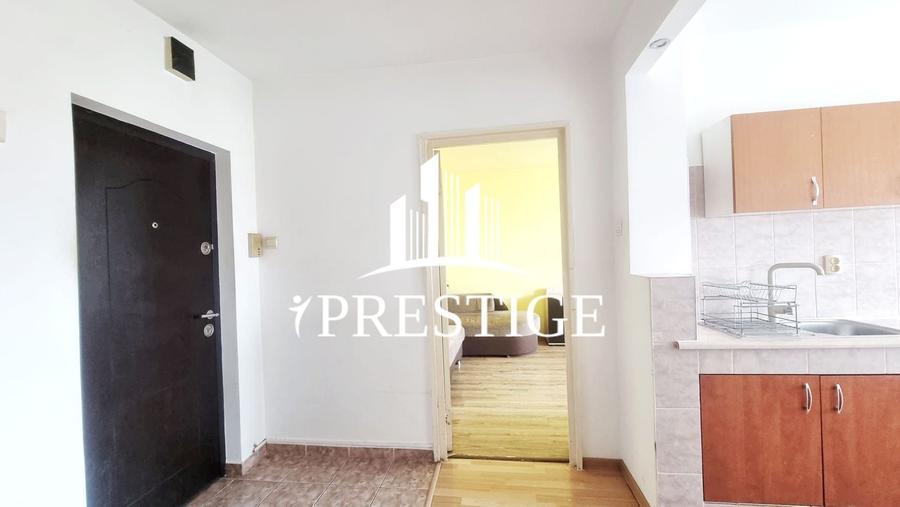 Apartament cu 2 camere decomandat, mobilat în Mihai Viteazul