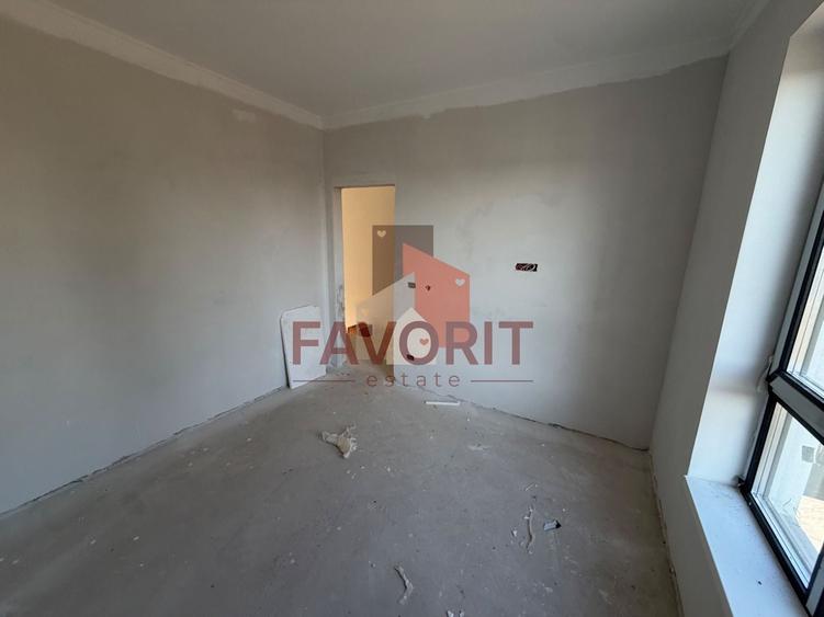 Duplex cu 4 camere cu Canalizare în Giroc