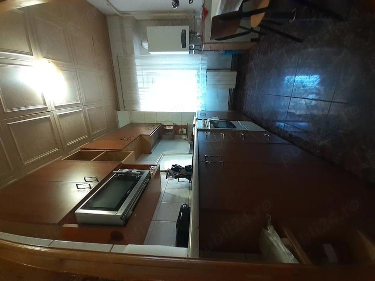 Apartament cu 2 camere decomandat în Nicolina