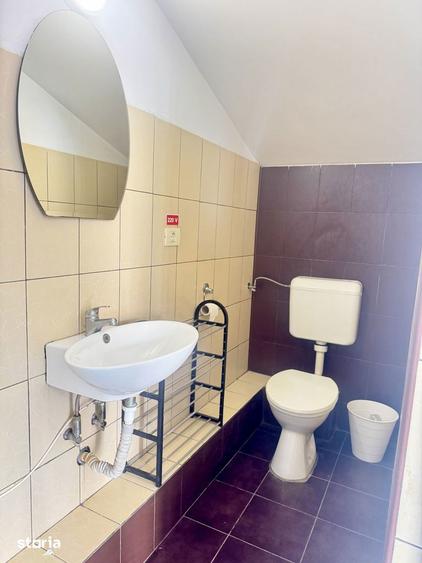 Spațiu comercial, de 270 mp, în Apărătorii Patriei