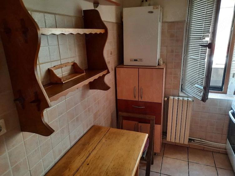 Apartament cu 3 camere decomandat în Păcurari