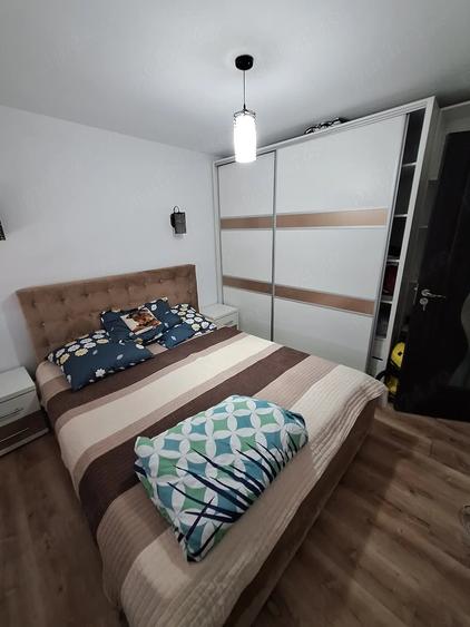 Apartament cu 3 camere decomandat în Dărmănești