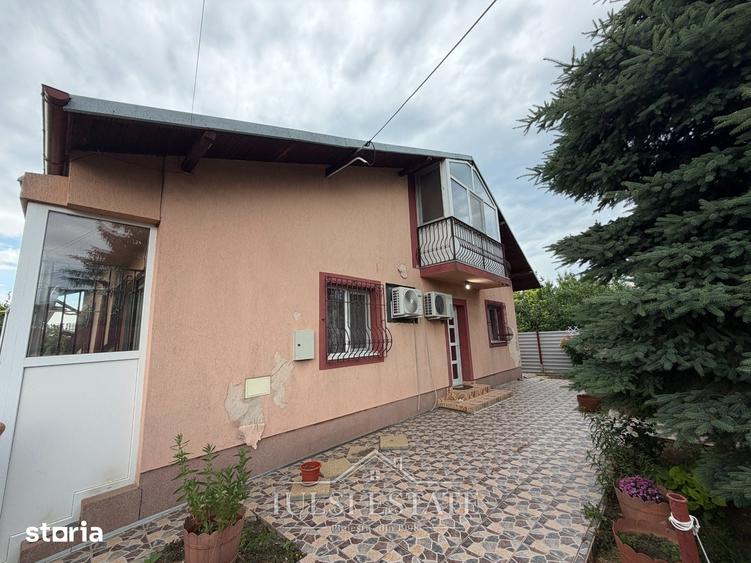 Casă cu 3 camere cu Teren 1210 Mp în Tinosu