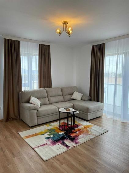 Apartament cu 2 camere decomandat în Cristian