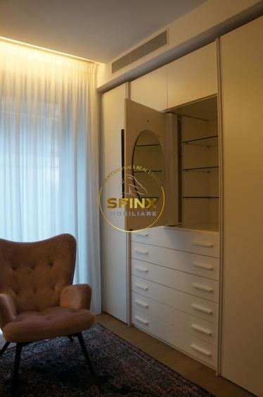 Apartament cu 4 camere decomandat, mobilat în Aviatorilor