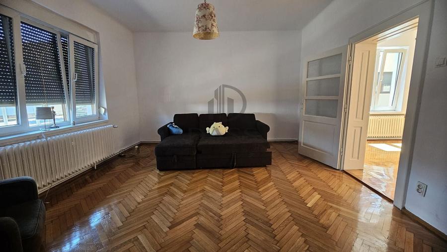 Casă individuală cu 4 camere cu Canalizare în Terezian