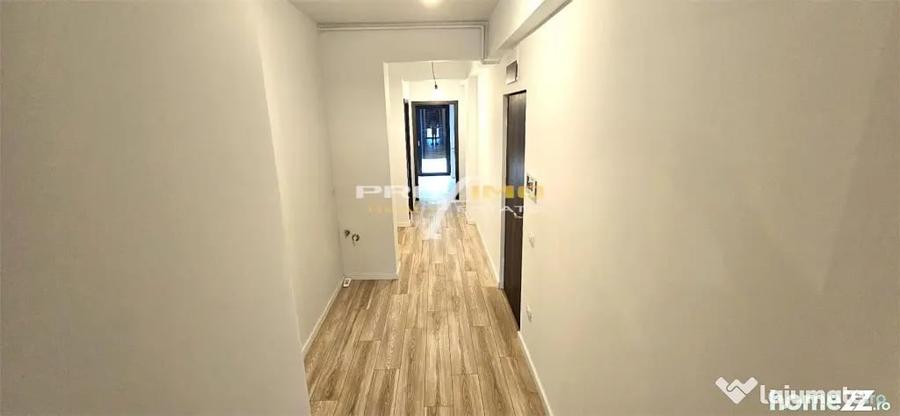 Apartament cu 3 camere decomandat în Mamaia