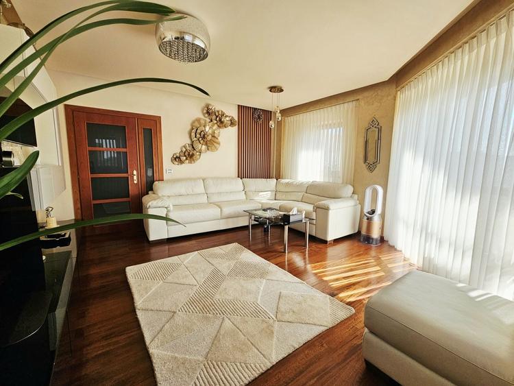 Apartament cu 2 camere decomandat în Unirii