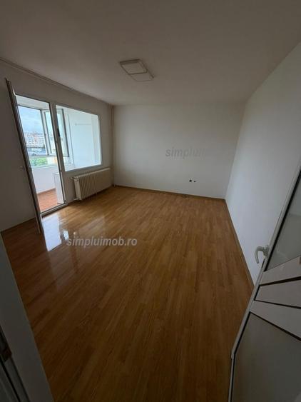 Apartament cu 2 camere decomandat, mobilat în Sălăjan