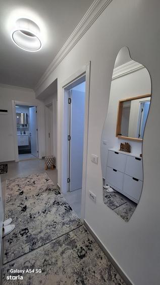 Apartament cu 3 camere decomandat în Inel II