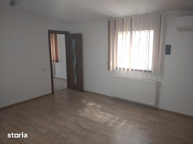 Spațiu comercial, de 54 mp, în Coiciu