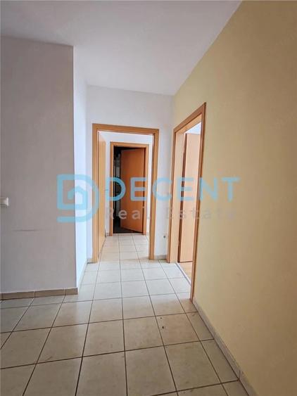 Spațiu comercial, de 80 mp, în Avantgarden