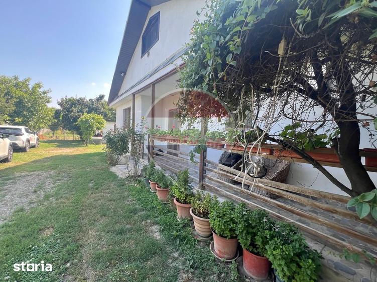 Casă cu 3 camere cu Teren 2244 Mp în Vânători