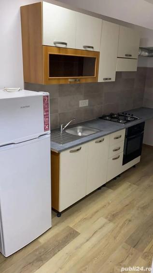 Garsonieră decomandată în Central
