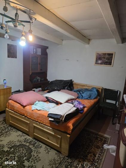 Casă cu 3 camere în Băcel