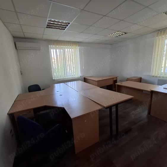 Spațiu comercial, de 25 mp, în Exterior Vest