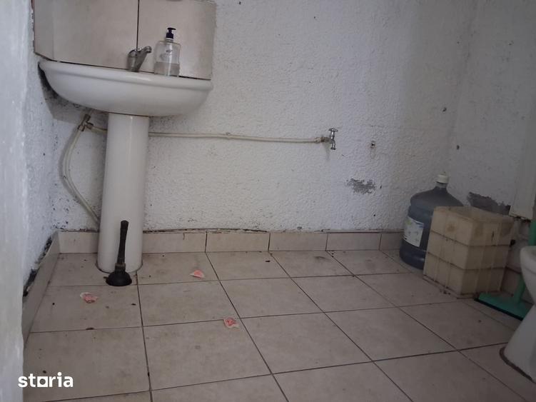 Spațiu comercial, de 160 mp, în Colentina