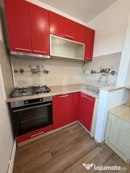Apartament cu 2 camere decomandat în Tudor