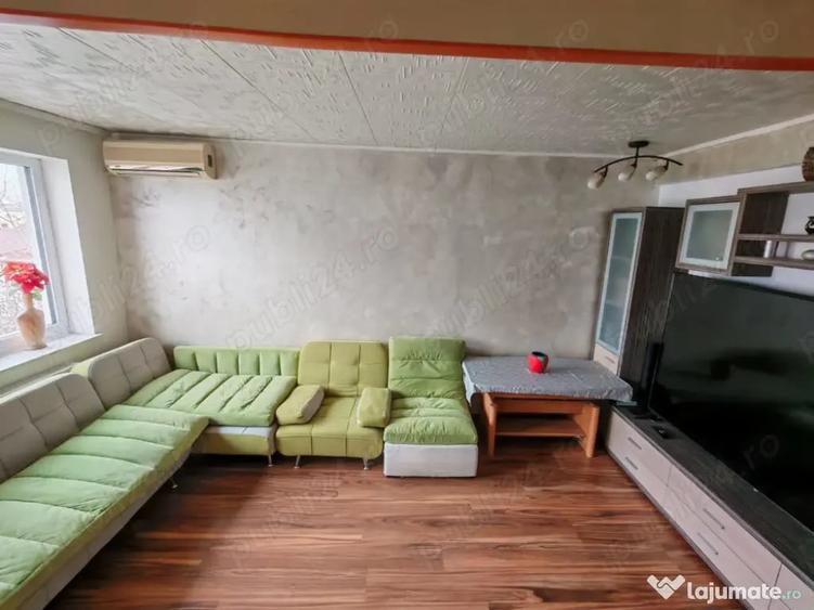 Apartament cu 3 camere decomandat în Tomis Mall