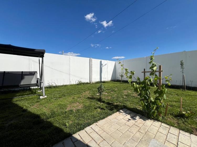Casă cu 4 camere cu Teren 500 Mp în Ciorogârla
