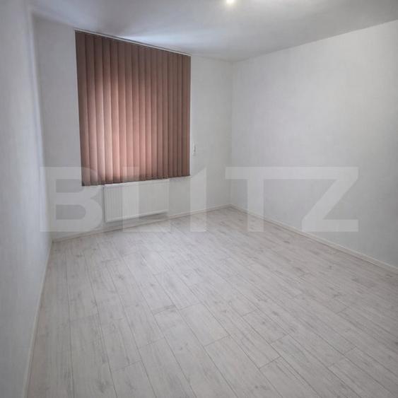 Apartament 3 camere, 66 mp, zona Soarelui - 5