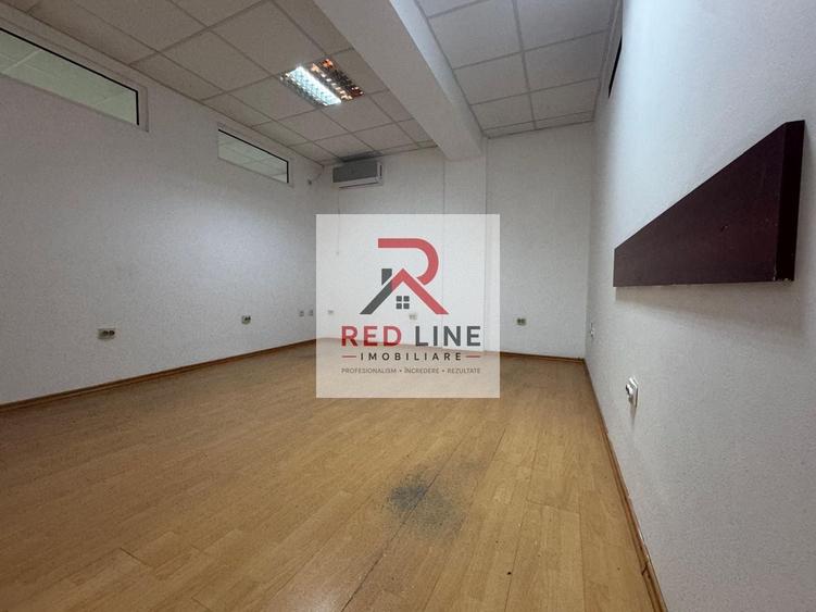 Birou, de 280 mp, în Central
