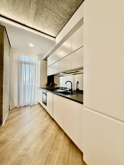 Apartament cu 2 camere semidecomandat, mobilat în Floreasca