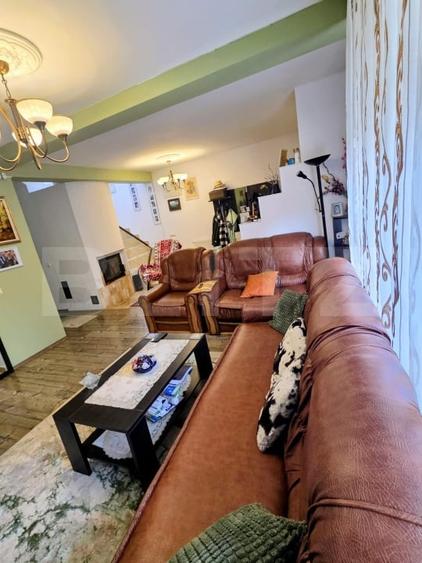 Duplex cu 4 camere cu Canalizare în Florești