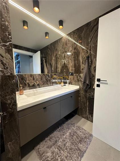 Apartament cu 5 camere decomandat, mobilat în Herăstrău