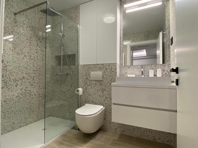Apartament cu 2 camere decomandat în Herăstrău