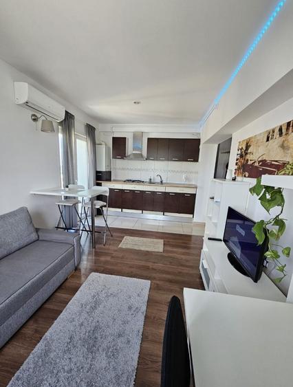 Apartament cu 2 camere decomandat în Crețuleasca